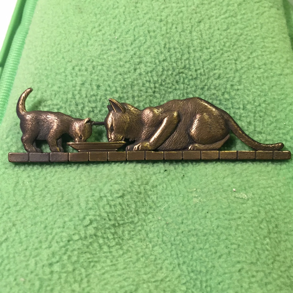 Vintage Jj Cat Brooch 15$